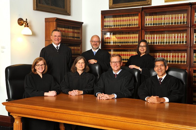 Oregon Supreme Court Overturns Conviction of JonBenét Ramsey Photographer